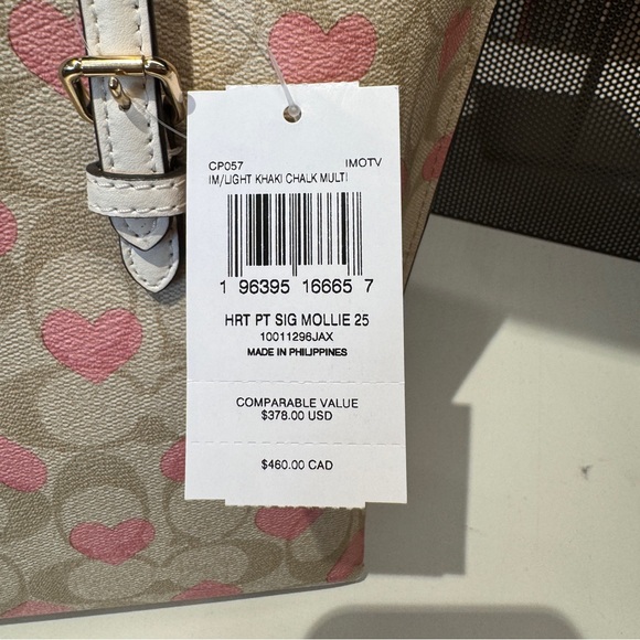 Coach Mollie Tote 25 In Signature Canvas With Heart Print CP057 - Picture 8 of 9